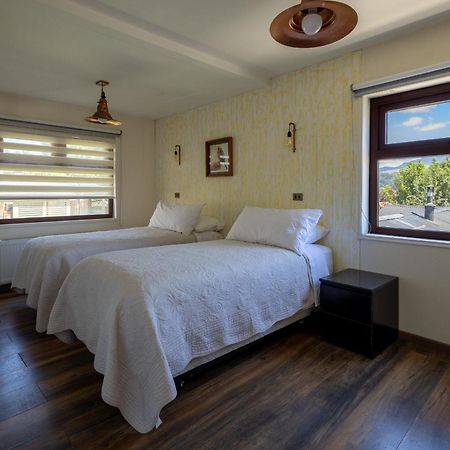 Abriga Bed And Breakfast Койайке Экстерьер фото